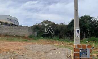 Imagem: TERRENO NA SANTA MARIA