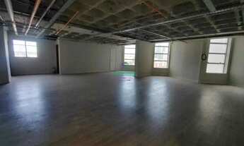 Imagem 7: Sala comercial para alugar na Tancredo Neves no Caminho das Árvores em Salvado-BA