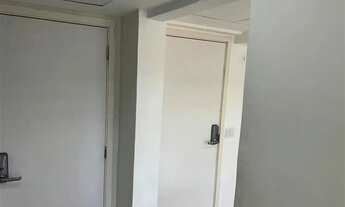 Imagem 4: Salas comerciais conjugadas, mobiliadas, no A5 Officies, Recreio dos Bandeirantes