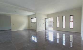 Imagem 6: Casa à venda em bairro nobre