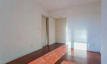 Imagem 2: Apartamento de 2 quartos, 76m² privativos e 1 vaga de garagem junto ao Carrefour