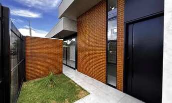 Imagem 3: Casa à venda no Jardim Paulista com suíte e terreno amplo e 3 Quartos em Maringá