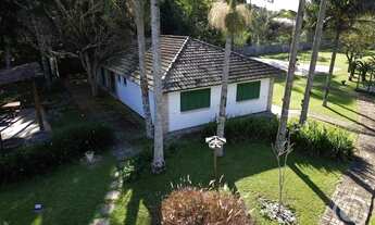 Imagem 6: Descubra a tranquilidade e o espaço que sua família merece em Ratones, Florianópolis