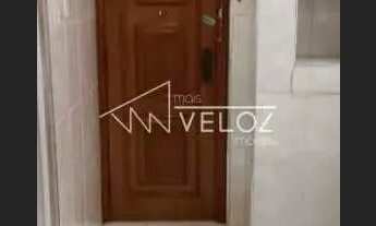 Imagem 7: Apartamento : / Residencial / Glória