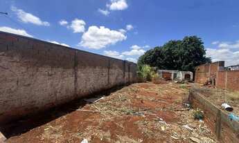 Imagem: Terreno à venda, 300 m² por R$ 145.000,00