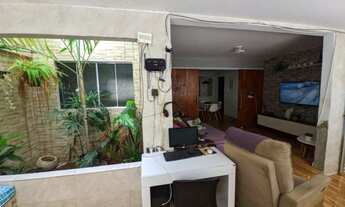 Imagem 4: Casa grande na região do aeroporto