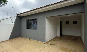 Imagem 3: Casa para Locação - 2 Quartos, Quintal Grande - Rua Peru - Jardim Alvorada/Maringá-PR