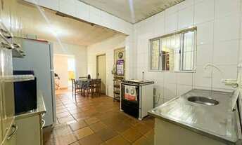 Imagem 2: Térrea para venda tem 217 metros quadrados com 3 quartos em Colônia - Ribeirão Pires - SP