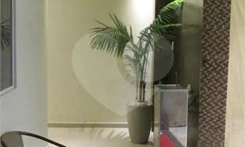 Imagem 2: Excelente Loja com Mezanino em Região de Comércio Ativo