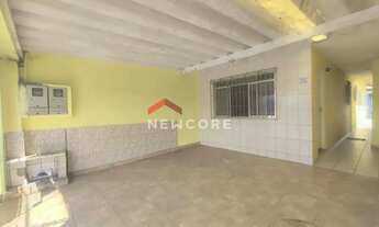 Imagem: Casa em Rua Álvaro Silva Júnior - Quietude