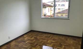 Imagem 5: Sala e Quarto em Várzea - Teresópolis - RJ