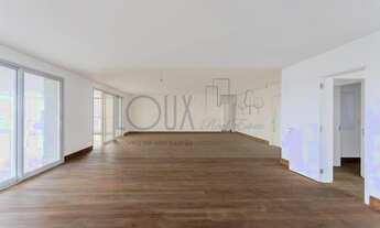 Imagem 7: Apartamento de alto padrão à venda na R. Curitiba - 540m², 4 suítes