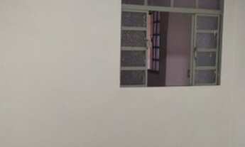 Imagem 5: Aluga se casa de fundo na QNM 18