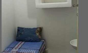 Imagem 2: ALUGO QTO E BANHEIRO