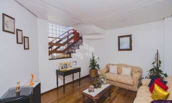 Imagem 4: Sobrado para venda tem 257 metros quadrados com 3 quartos em Igara - Canoas - RS