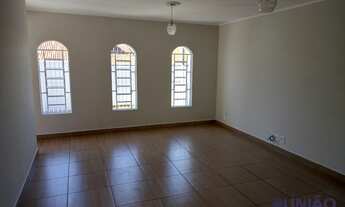 Imagem: INDAIATUBA - Casa Padrão - JARDIM SANTA