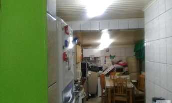 Imagem 5: Casa para Venda em São José dos Pinhais, Quississana, 2 dormitórios, 1 banheiro, 2 vagas