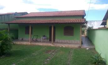 Imagem 3: Casa grande com piscina ( Itaipuaçu