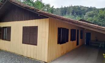 Imagem 2: Casa para venda possui 92 metros quadrados com 4 quartos em Chico de Paulo - Jaraguá do Su