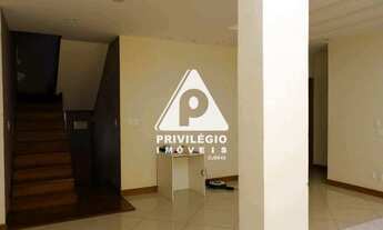 Imagem 2: Excepcional casa duplex no Maracanã