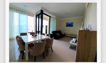 Imagem 3: Casa de condomínio térrea para venda tem 240 metros quadrados com 3 quartos