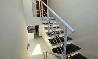 Imagem 7: Sobrado com piscina e 2 dormitórios sendo 1 suíte