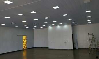 Imagem: Vendo loja! avenida principal do pérola2