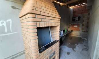 Imagem 3: Sobrado novo no bairro de Santa Terezinha