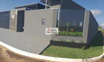 Imagem: Casa à venda no bairro Centro - Maracaju/MS