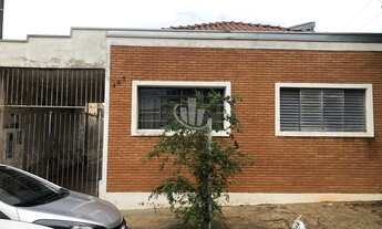 Imagem: ARARAQUARA - Casa Padrão - SÃO JOSÉ