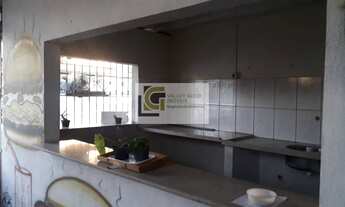 Imagem 5: Casa para venda tem 210 metros quadrados com 3 quartos