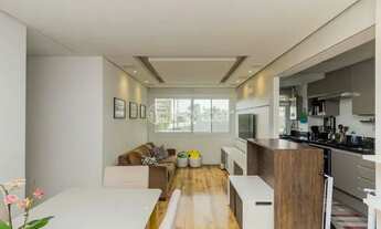 Imagem 2: Apartamento para venda possui 73 metros quadrados com 3 quartos em Glória - Porto Alegre