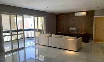 Imagem 4: Alugo lindo apto com 3 amplas suítes e 4 vagas no melhor do Itaim ha poucos passos do Pq d