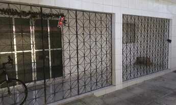 Imagem 2: Casa ampla c piscina