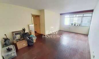 Imagem: 03 QUARTOS, 01 VAGA, PORTARIA 24h, próximo