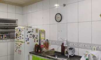 Imagem 7: Ótima Casa triplex em Piedade, 6 Quartos-Próximo de Comércios e ponto de ónibus