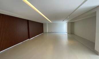 Imagem 4: Casa de condomínio sobrado Luxuoso para venda tem 600 metros quadrados com 4 suites