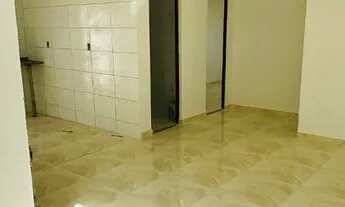 Imagem 2: CASA 2/4 RUA PÚBLICA