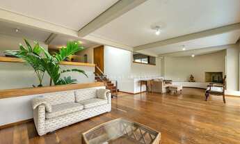 Imagem 4: Casa Rua Fechada - 5 suítes - 8 vagas - piscina