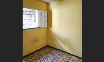 Imagem 5: Alugo casa de 2 quartos no Centro