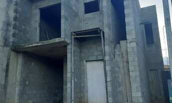 Imagem 3: Sobrado semi pronto em condomínio