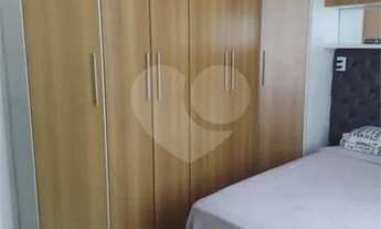 Imagem 6: Vista Alegre Mobiliado fino acabamento com varanda, dois quartos e vaga!