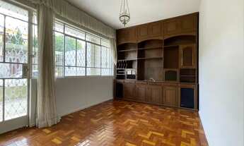 Imagem 4: Casa para aluguel com 150 metros quadrados com 3 quartos sendo um suíte e 3 vagas de garag