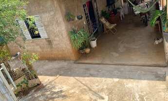 Imagem 4: VENDE-SE CASA Casa com 2 dormitórios