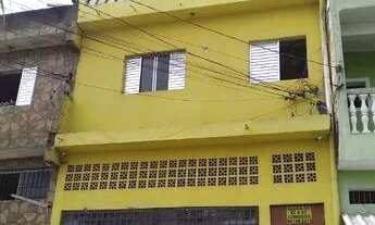 Imagem: Alugo casa de 3 cômodos em Carapicuíba