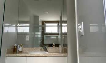 Imagem 4: Apartamento para venda tem 150 metros quadrados com 3 quartos, porteira fechada