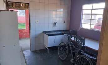 Imagem 2: Casa 2 dormitórios no Parque dos Pinheiros em Piracaia - SP