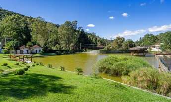 Imagem 4: Cód.: 626 - Viva cercado pela natureza nesta casa com vista deslumbrante no condomínio Val