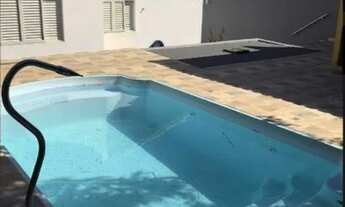 Imagem 5: Casa espaçosa e arejada com piscina aquecida