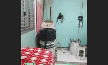 Imagem 2: Vendo casa 2 quartos independente não paga água nem luz